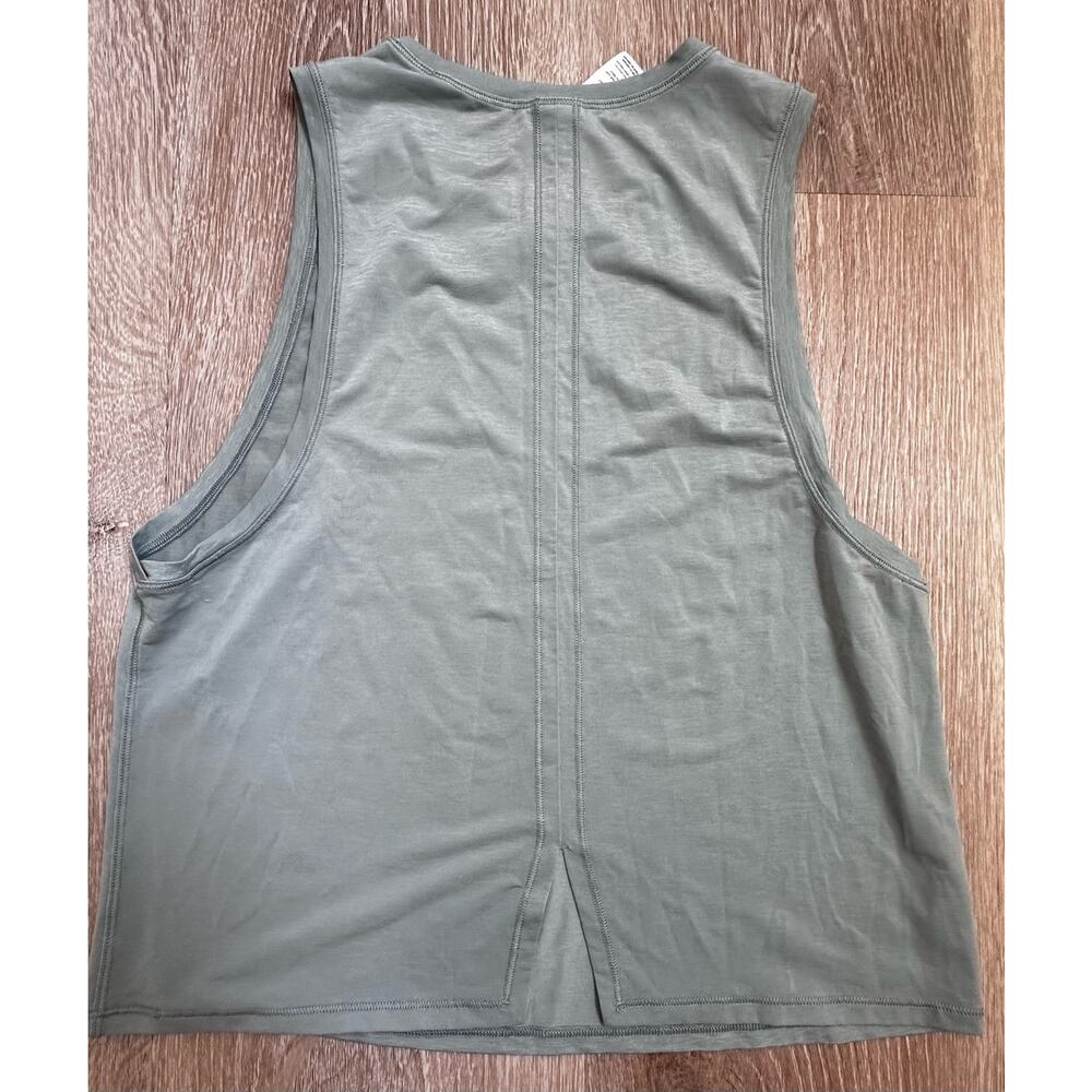 Spanx|Go Lightly Notch-Back Tank|Sea Salt Green|SZ S - Picture 5 of 6